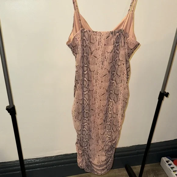Forever 21 Snake Print Dress - Picture 6 of 6